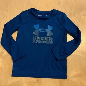 4T UA shirt.